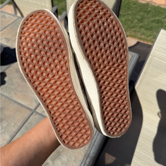 Vans - Picture 7 of 7